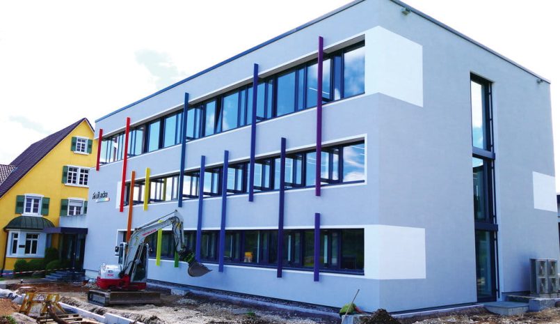 FreiLacke has put its new administration building into operation.