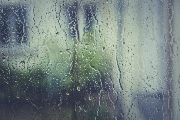 A glass panel with drops of water as a symbol.