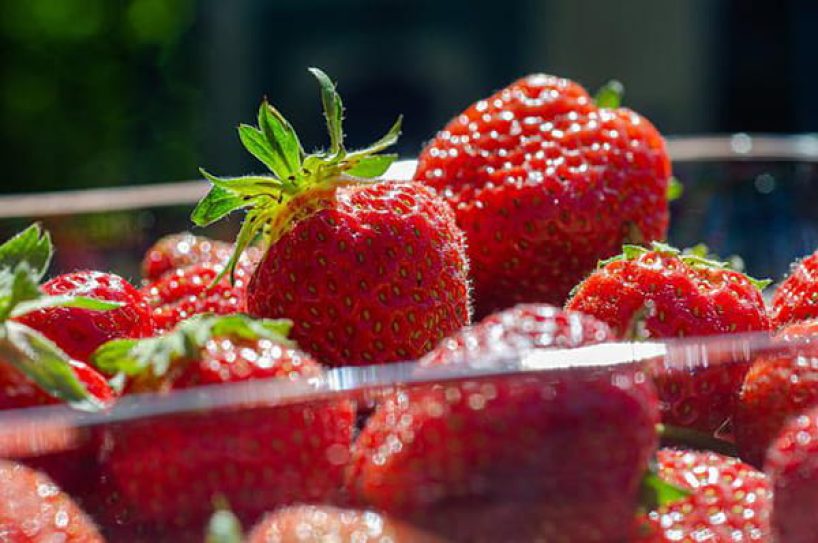 Strawberries in a bowl.