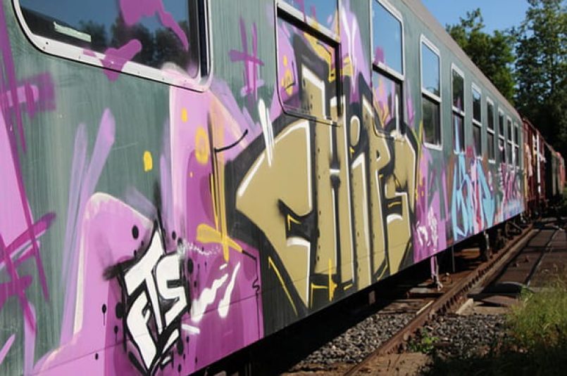 A train full of graffiti as a symbolic image.