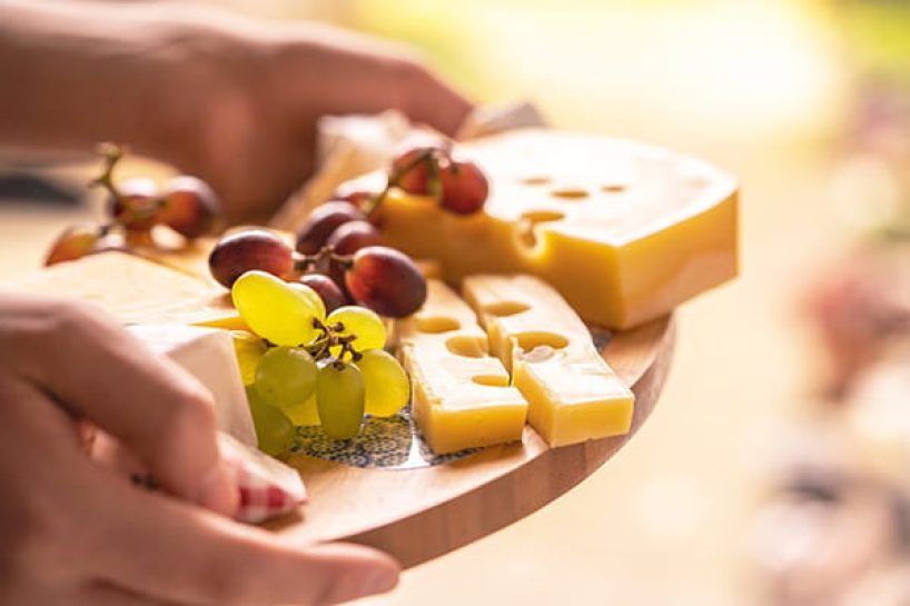 A cheese platter as a symbolic image.