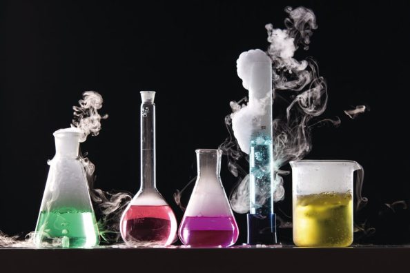 Proper handling of hazardous substances. Image source: Michael Ludwiczak - stock.adobe.com