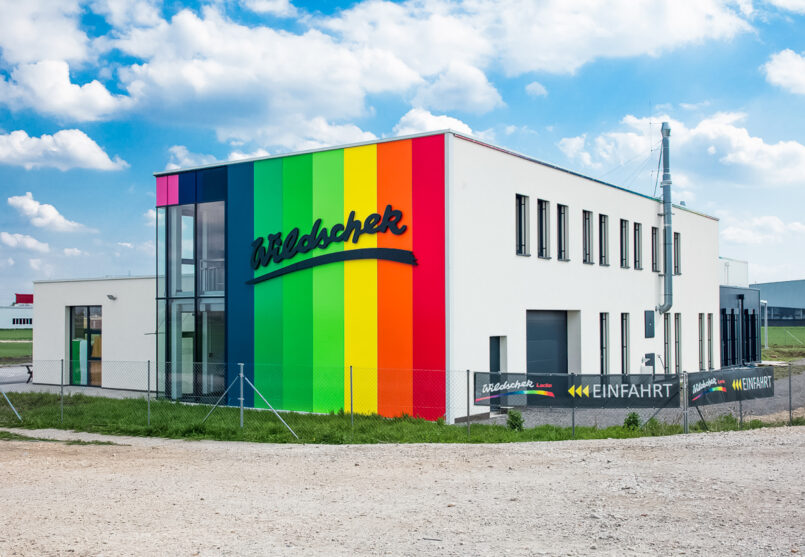 Wildschek Lacke & Farben, headquartered in Münchendorf near Vienna, employs around 50 people at all locations.